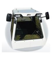 Кабина трактора